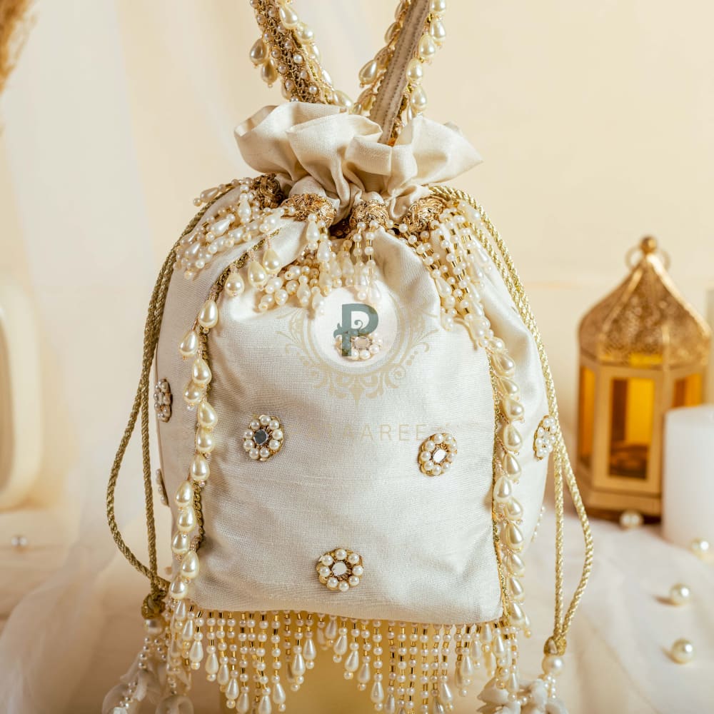 Zehra Potli With Handle
