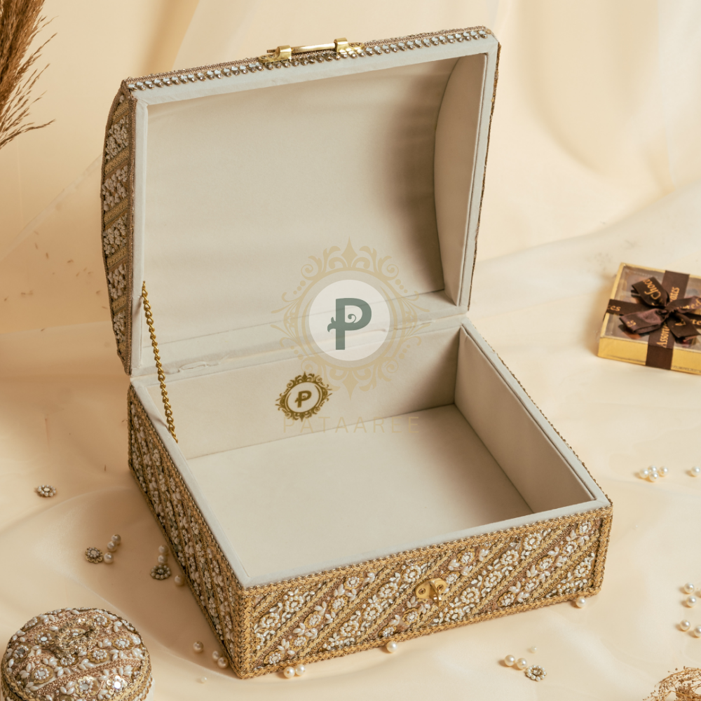 Zehra Sakshi Invite Box