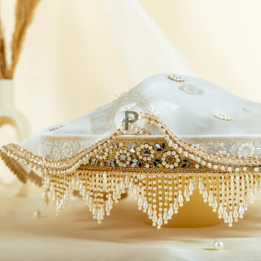 Zehra Thaal With Cover Ivory