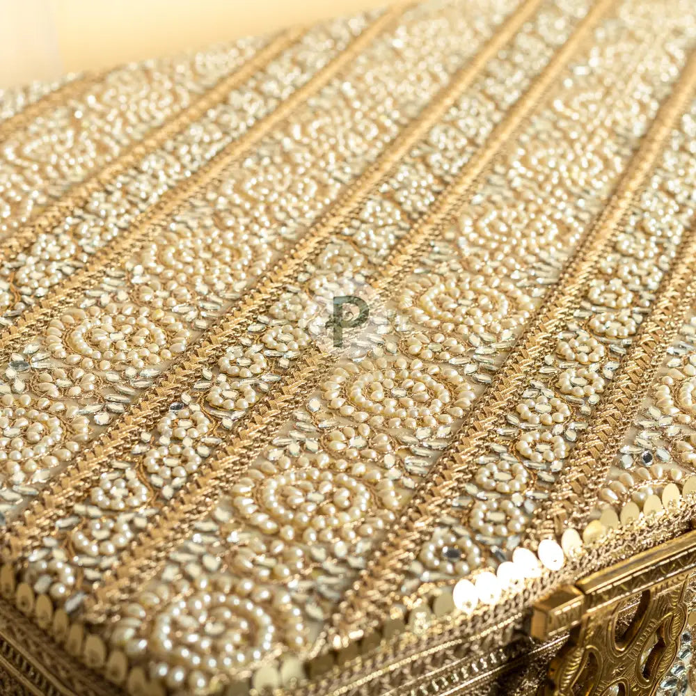 Zehra Trousseau Trunk